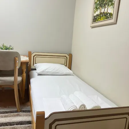 شقة Tirana's Nest *